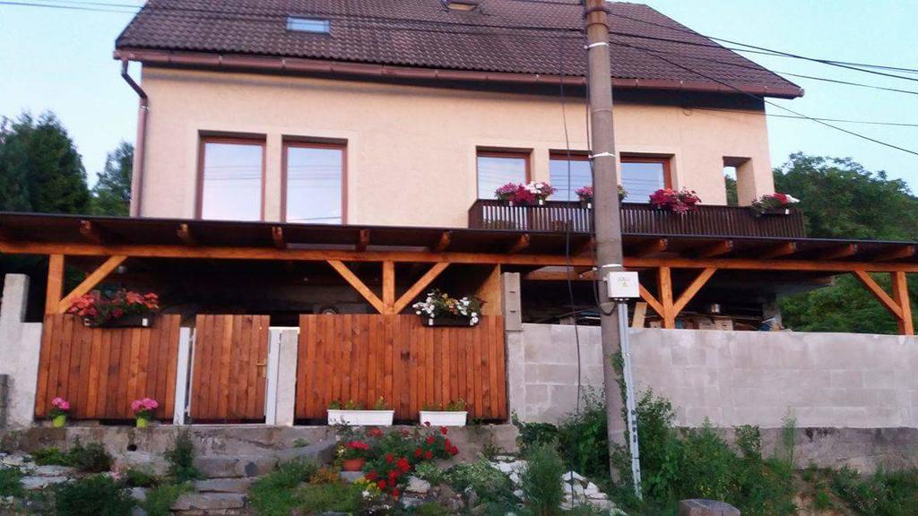 Apartmany Sharka -Sarka Justrova Decin Dış mekan fotoğraf