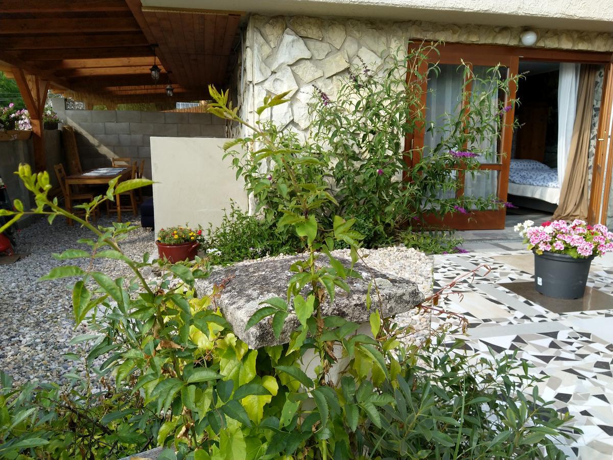 Apartmany Sharka -Sarka Justrova Decin Dış mekan fotoğraf