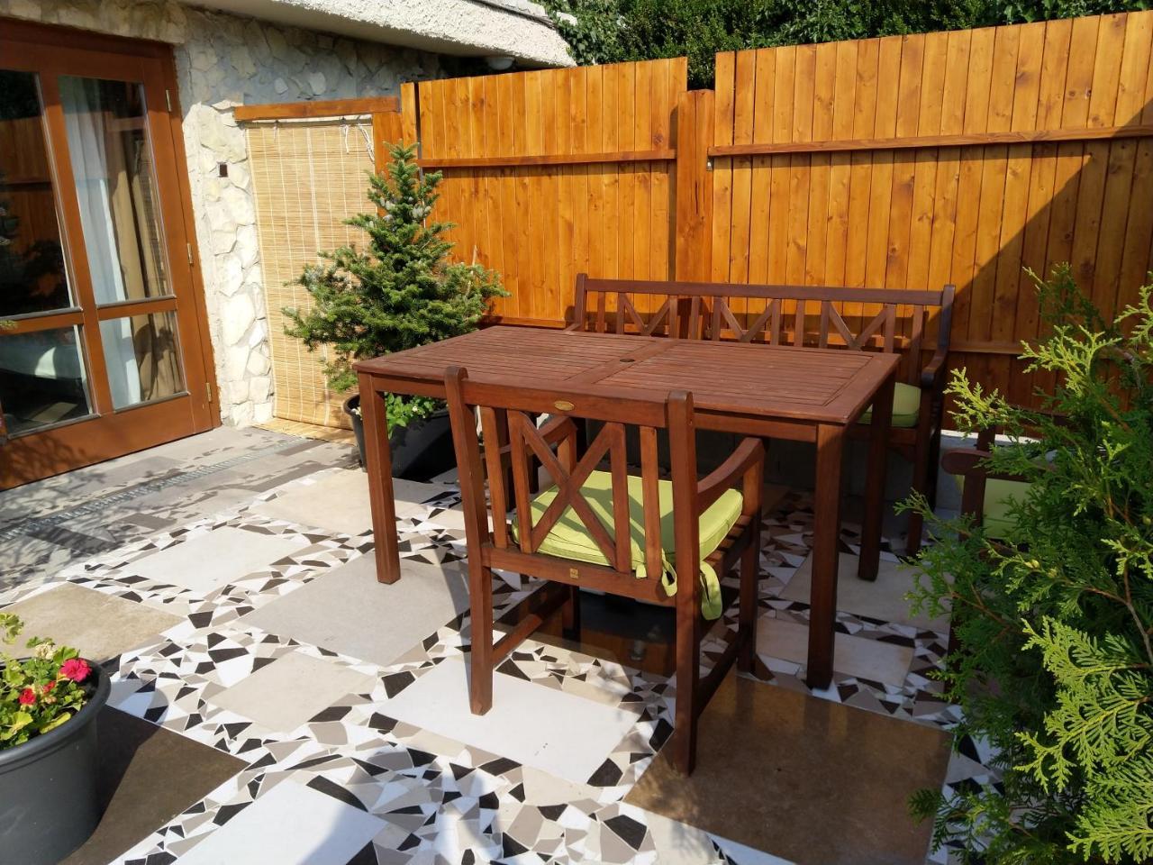 Apartmany Sharka -Sarka Justrova Decin Dış mekan fotoğraf